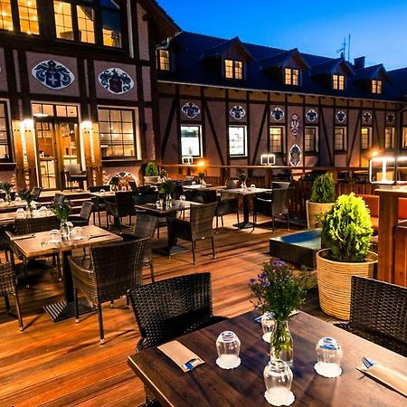 Akademia Kuraszkow Hotel Kuraszkow  Exterior foto